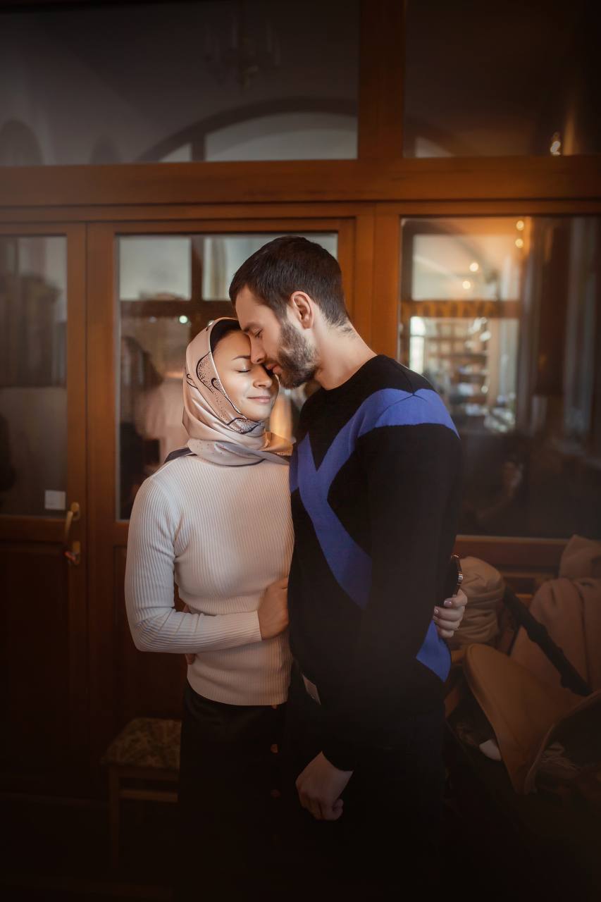 Илона Гвоздева окрестила трехмесячного сына: трогательные фото с таинства